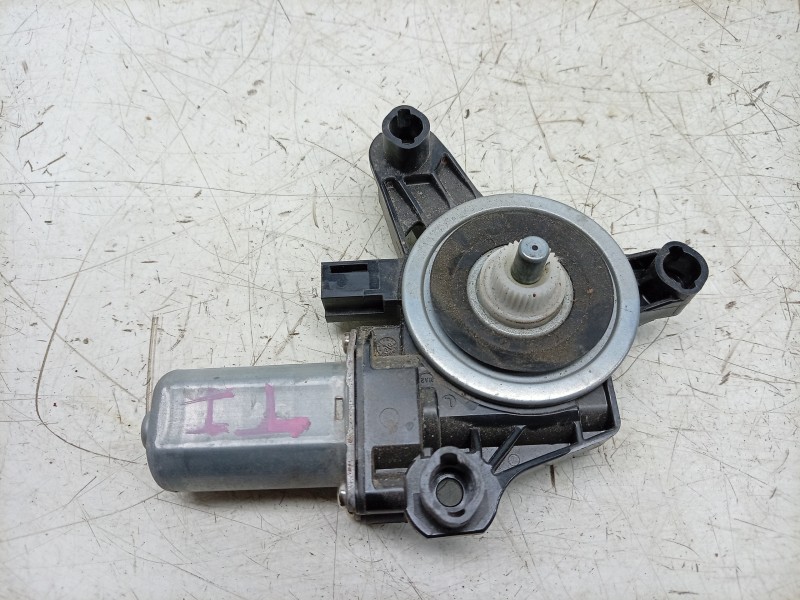 Recambio de elevalunas trasero izquierdo para mercedes-benz clase gla (bm 247) gla 200 (247.787) referencia OEM IAM  A0009060808
