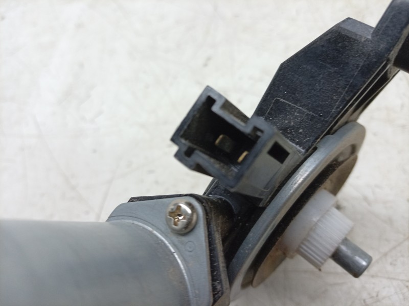 Recambio de elevalunas trasero izquierdo para mercedes-benz clase gla (bm 247) gla 200 (247.787) referencia OEM IAM  A0009060808