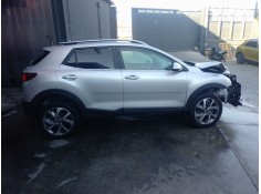 KIA STONIC (YB)