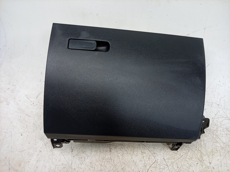 Recambio de guantera para mercedes-benz clase gla (bm 247) gla 200 (247.787) referencia OEM IAM  2476801204 
