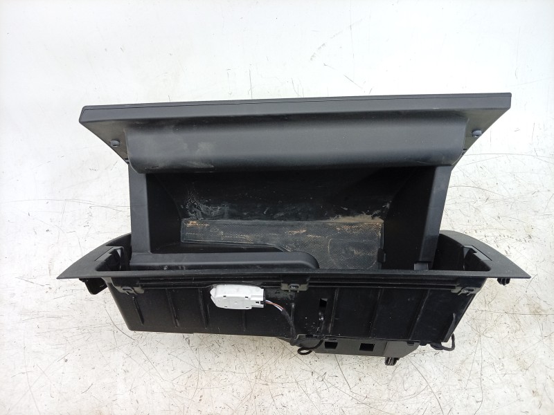 Recambio de guantera para mercedes-benz clase gla (bm 247) gla 200 (247.787) referencia OEM IAM  2476801204 