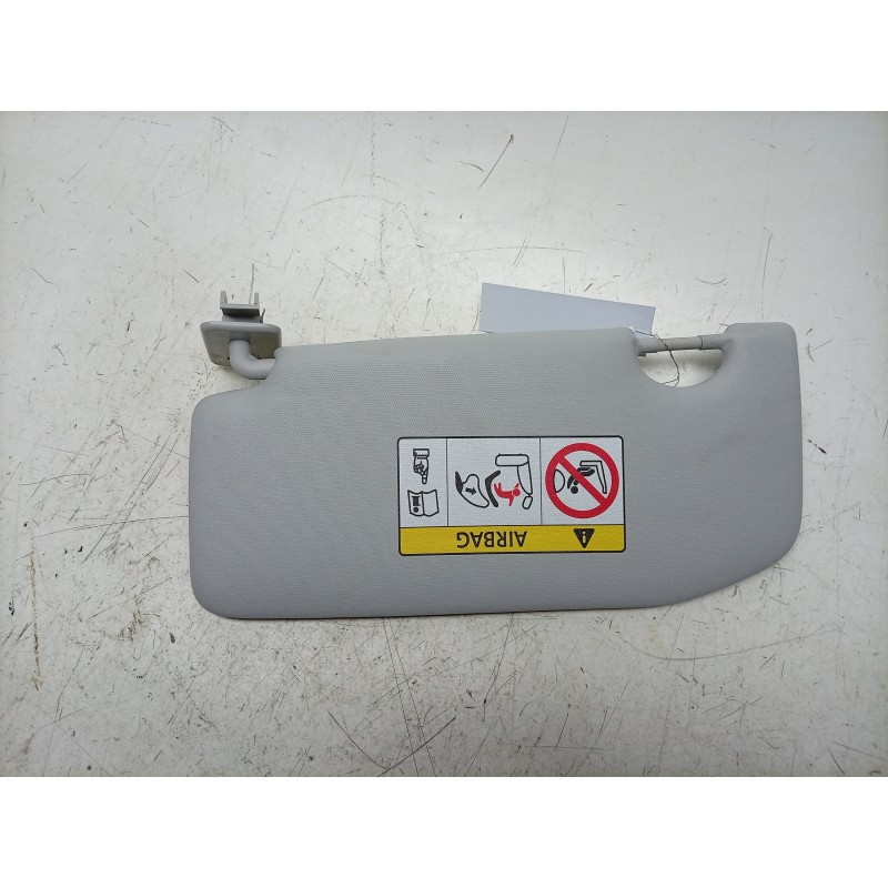Recambio de parasol derecho para citroën nuevo citroen c3 turbo 100 s&s 6v max nuevo citroen c3 turbo 100 s&s 6v max referencia 