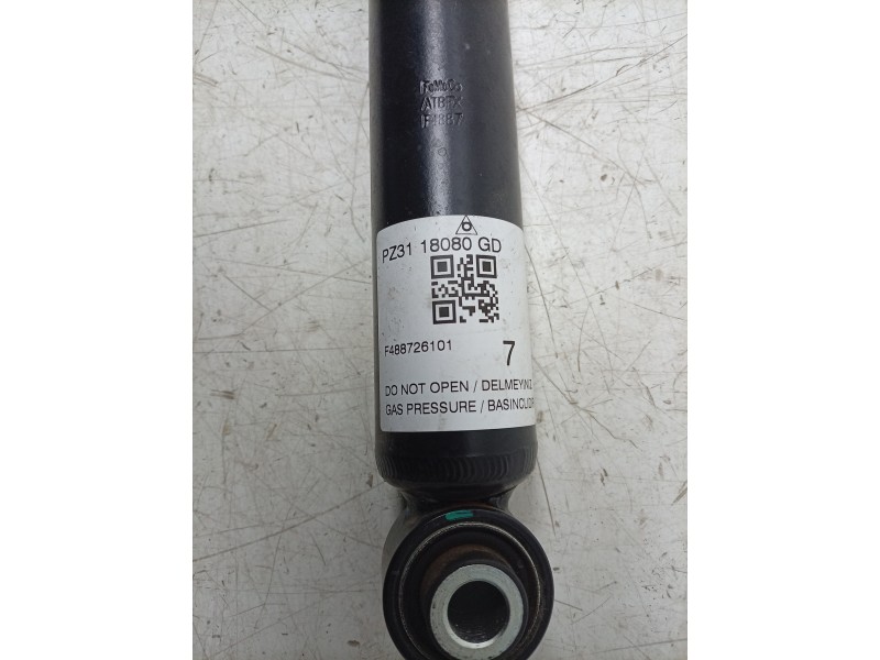 Recambio de amortiguador trasero izquierdo para volkswagen caravelle t7 2.5 ehybrid referencia OEM IAM  PZ3118080GD 