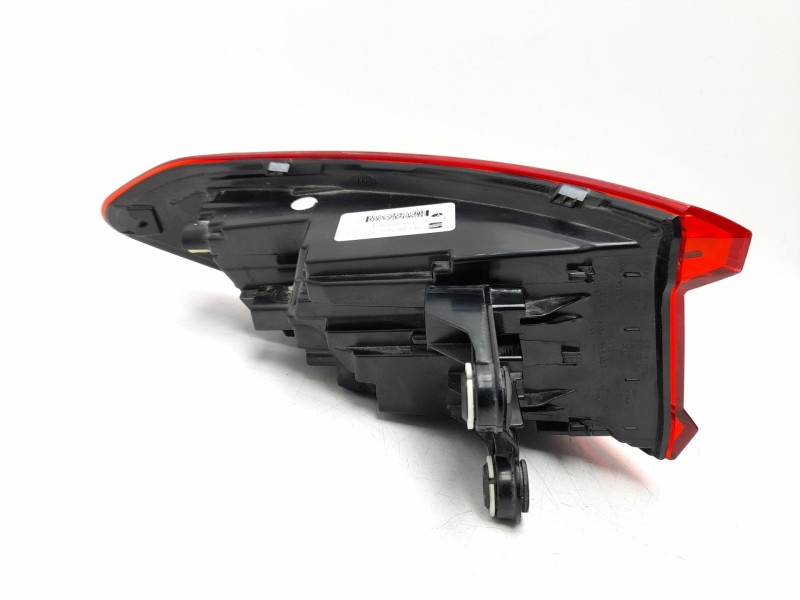 Recambio de piloto trasero derecho para seat leon sportstourer (kl8, kld) 1.5 etsi referencia OEM IAM  5FA945208G 