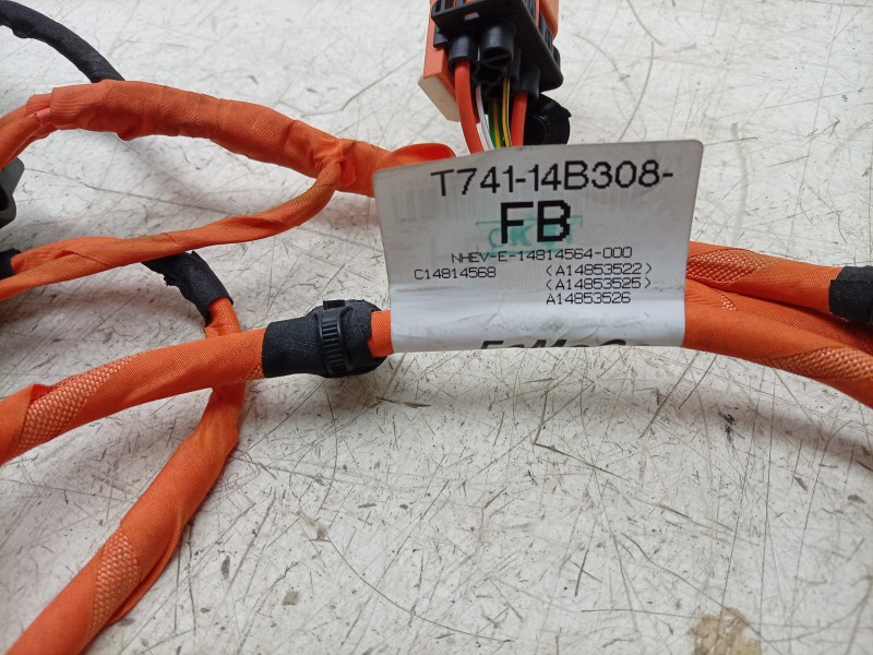 Recambio de cableado electrico para volkswagen caravelle t7 2.5 ehybrid referencia OEM IAM  14B308 