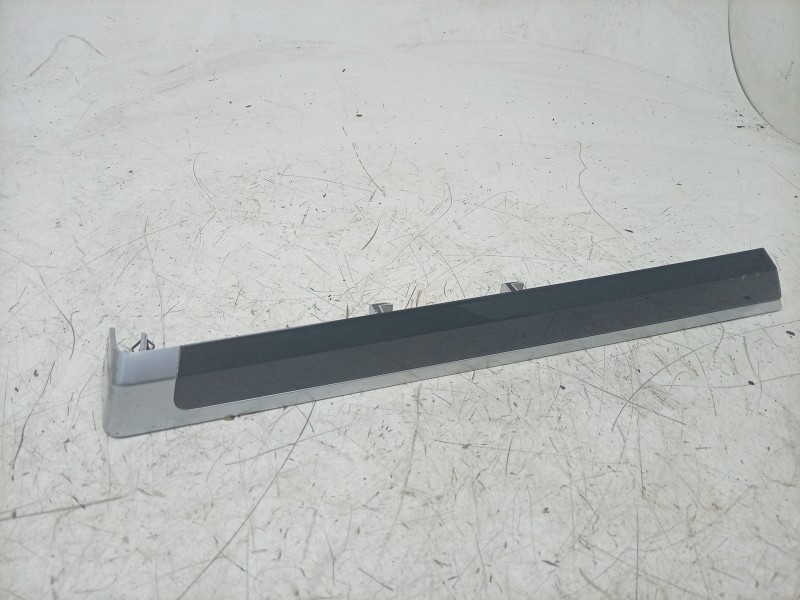 Recambio de moldura para porsche cayenne (typ 92aa) diesel referencia OEM IAM  7P5867410 