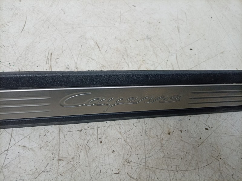 Recambio de moldura para porsche cayenne (typ 92aa) diesel referencia OEM IAM  7P5863484 