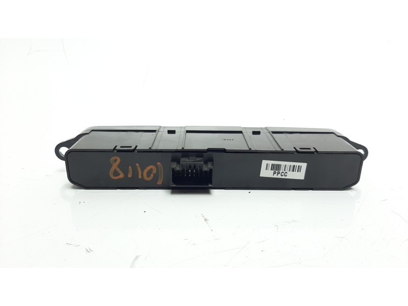 Recambio de pantalla multifuncion para kia soul ( ) 1.6 gdi cat referencia OEM IAM 93700B2PC0CA  