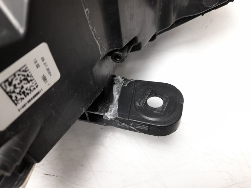 Recambio de faro derecho para renault clio v (b7_) 1.0 lpg (b7mt) referencia OEM IAM  260103507R 