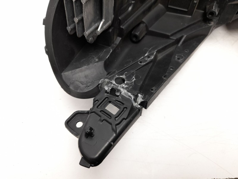 Recambio de faro derecho para renault clio v (b7_) 1.0 lpg (b7mt) referencia OEM IAM  260103507R 