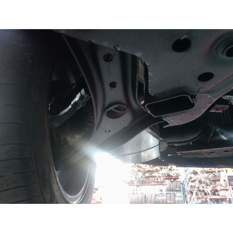 Recambio de brazo suspension inferior delantero izquierdo para kia stonic (yb) 1.0 t-gdi eco-dynamics+ referencia OEM IAM  54500