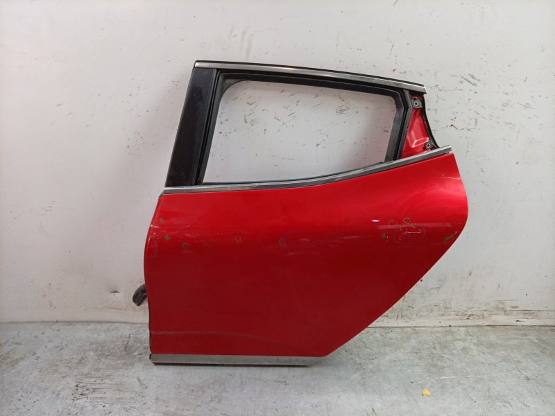 Recambio de puerta trasera izquierda para renault clio v business edition referencia OEM IAM  821017920R 