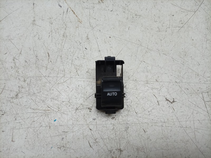 Recambio de mando elevalunas delantero derecho para toyota land cruiser 3p 3.0 d-4d 190 cv referencia OEM IAM  192801 