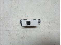Recambio de pantalla multifuncion para toyota land cruiser 3p 3.0 d-4d 190 cv referencia OEM IAM  8395060120  2