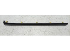 Recambio de moldura para toyota land cruiser 3p 3.0 d-4d 190 cv referencia OEM IAM  5546160280 