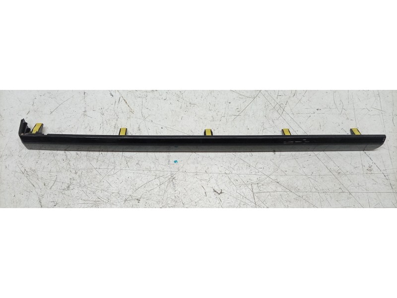 Recambio de moldura para toyota land cruiser 3p 3.0 d-4d 190 cv referencia OEM IAM  5546160280 