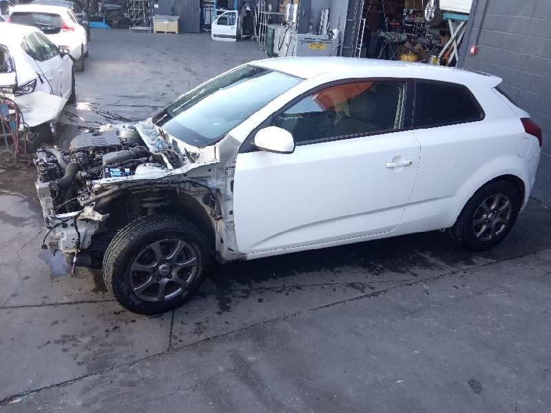 kia pro_cee´d del año 2011