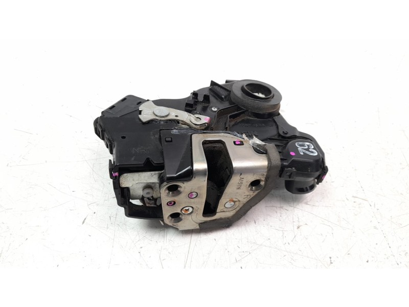 Recambio de cerradura puerta delantera derecha para toyota hilux (kun) 3.0 turbodiesel referencia OEM IAM 693100K080  