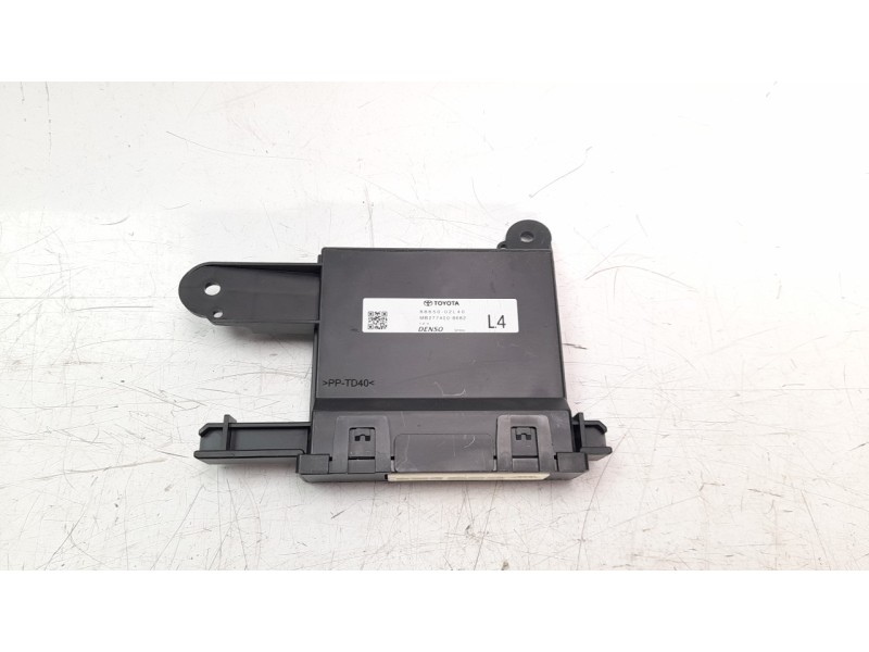 Recambio de modulo electronico para toyota corolla (e21) referencia OEM IAM 8865002L40  