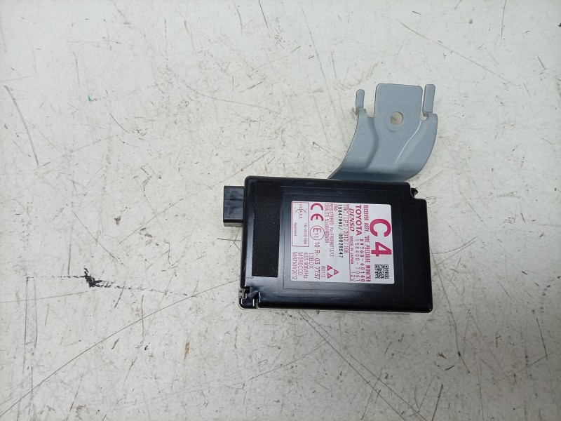 Recambio de modulo electronico para toyota land cruiser 3p 3.0 d-4d 190 cv referencia OEM IAM  8976060140 1584007061