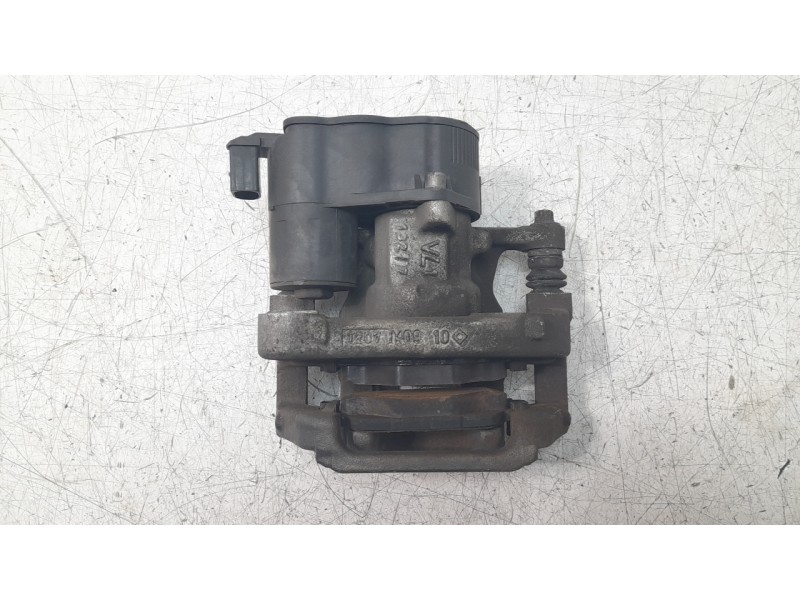 Recambio de pinza de freno trasera izquierda para peugeot 5008 1.6 blue-hdi fap referencia OEM IAM AD777015  1608999680