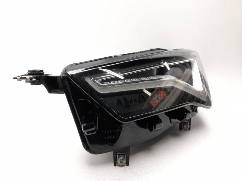 Recambio de faro izquierdo para seat ateca (khp) style xm referencia OEM IAM  576941031B 