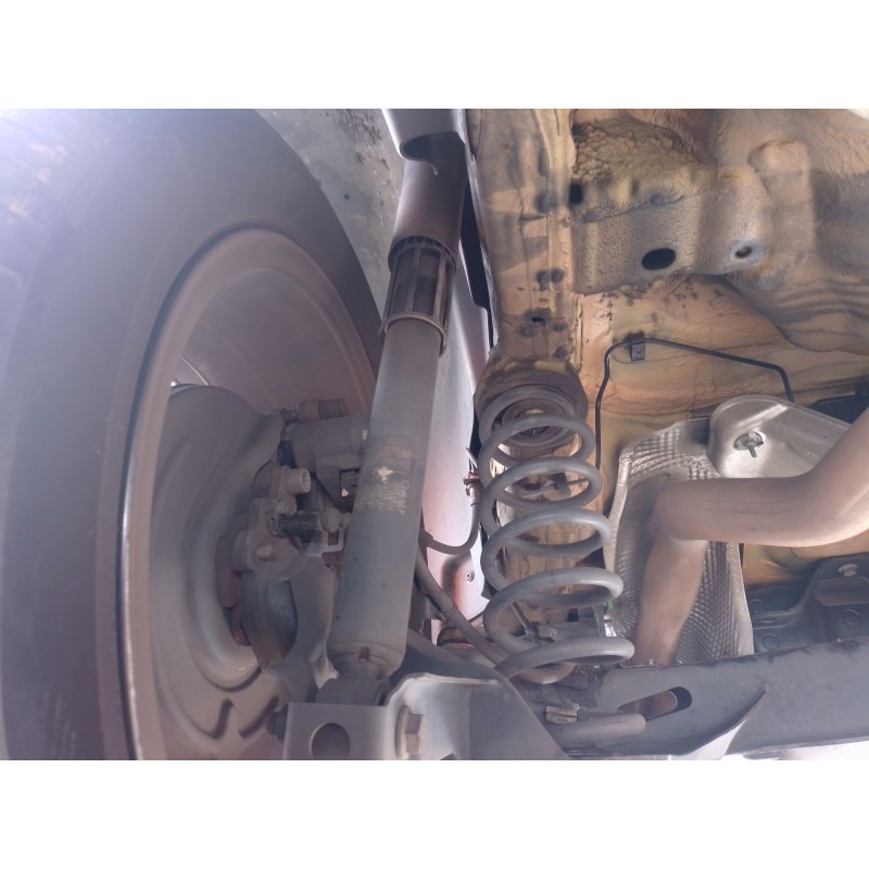 Recambio de amortiguador trasero izquierdo para volkswagen t-roc (a11, d11) 2.0 tdi referencia OEM IAM   