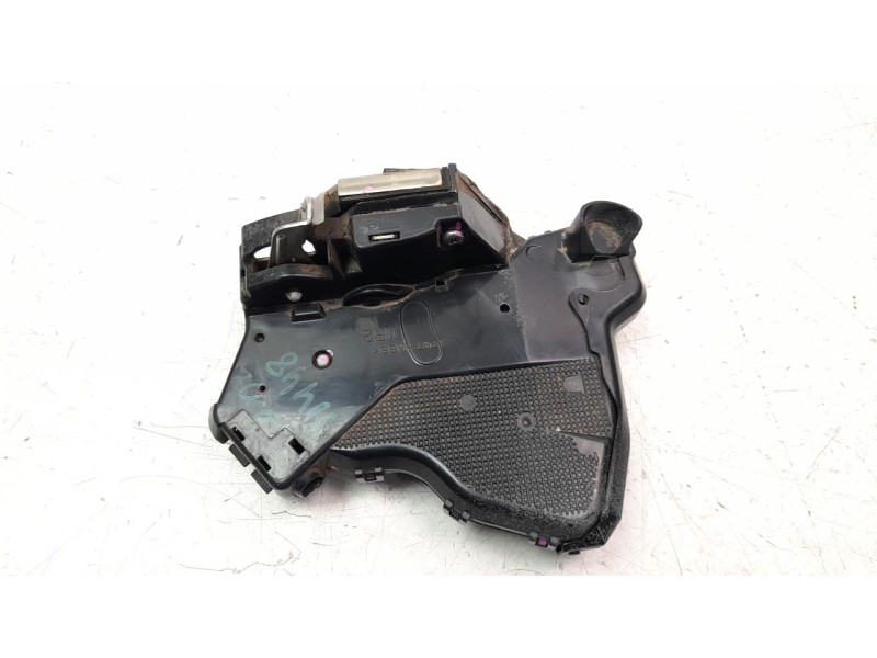 Recambio de cerradura puerta delantera derecha para toyota hilux (kun) 3.0 turbodiesel referencia OEM IAM 693100K080  