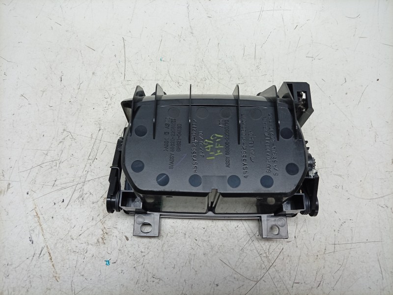 Recambio de guantera para toyota land cruiser 3p 3.0 d-4d 190 cv referencia OEM IAM  5562022050 