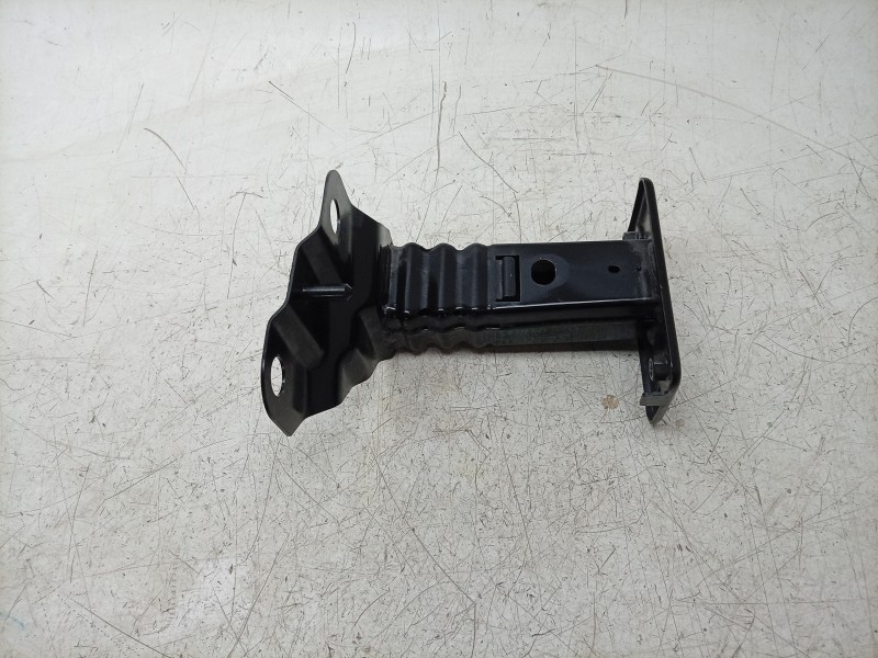 Recambio de punta chasis delantera para volkswagen caravelle t7 2.5 ehybrid referencia OEM IAM PZ31V100G2AD PZ31V100G2AD 