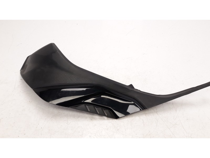 Recambio de moldura para bmw s 1000 rr s 1000 rr referencia OEM IAM 46638388967 46638569771 