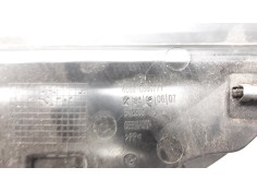 Recambio de moldura para bmw s 1000 rr s 1000 rr referencia OEM IAM 46638388967 46638569771  2