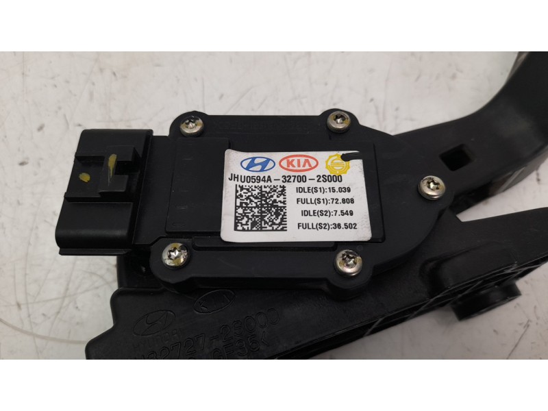 Recambio de potenciometro pedal para hyundai ix35 1.7 crdi cat referencia OEM IAM 327002S000  