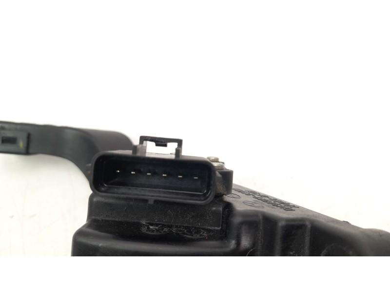 Recambio de potenciometro pedal para hyundai ix35 1.7 crdi cat referencia OEM IAM 327002S000  