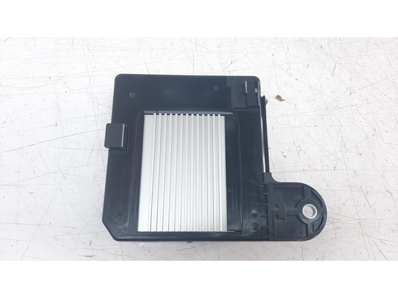 Recambio de modulo electronico para mazda 3 berlina (bp) referencia OEM IAM BCKA67560G  