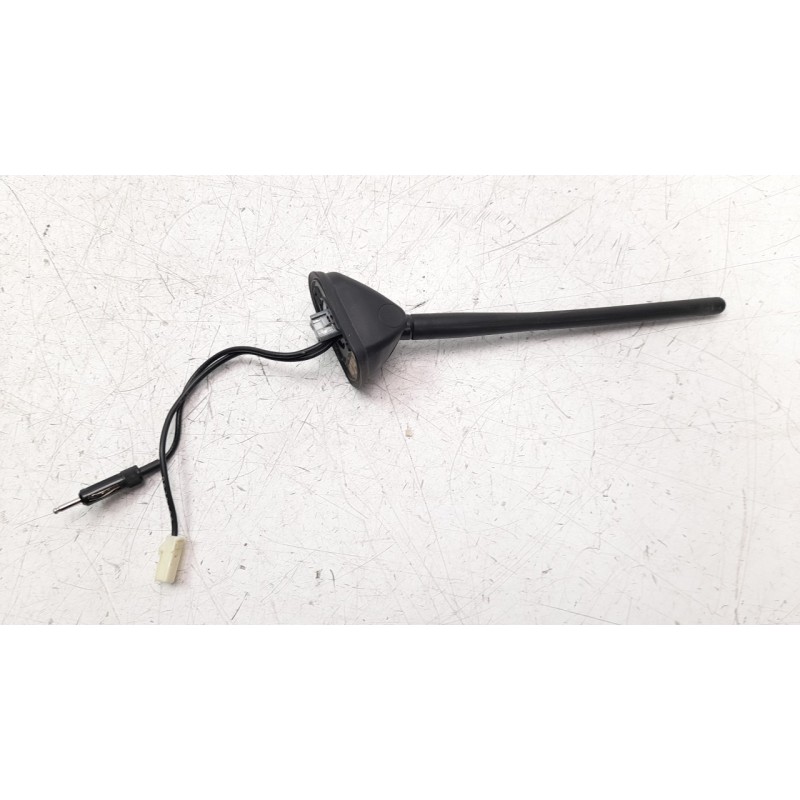 Recambio de antena para mitsubishi l 200 (kl0/kj0) 2.2 di-d cat referencia OEM IAM ANTENA  