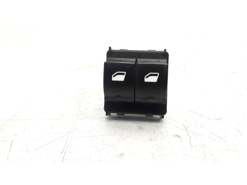 Recambio de mando elevalunas delantero izquierdo para citroen c4 cactus 1.6 blue-hdi fap referencia OEM IAM 98016298ZD  