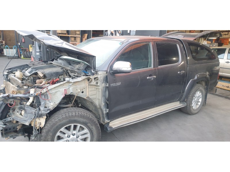 Recambio de compresor aire acondicionado para toyota hilux (kun) 3.0 turbodiesel referencia OEM IAM 883100K114  