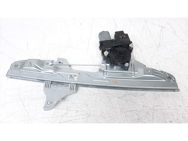 Recambio de elevalunas delantero derecho para hyundai kona referencia OEM IAM 82404J9000  