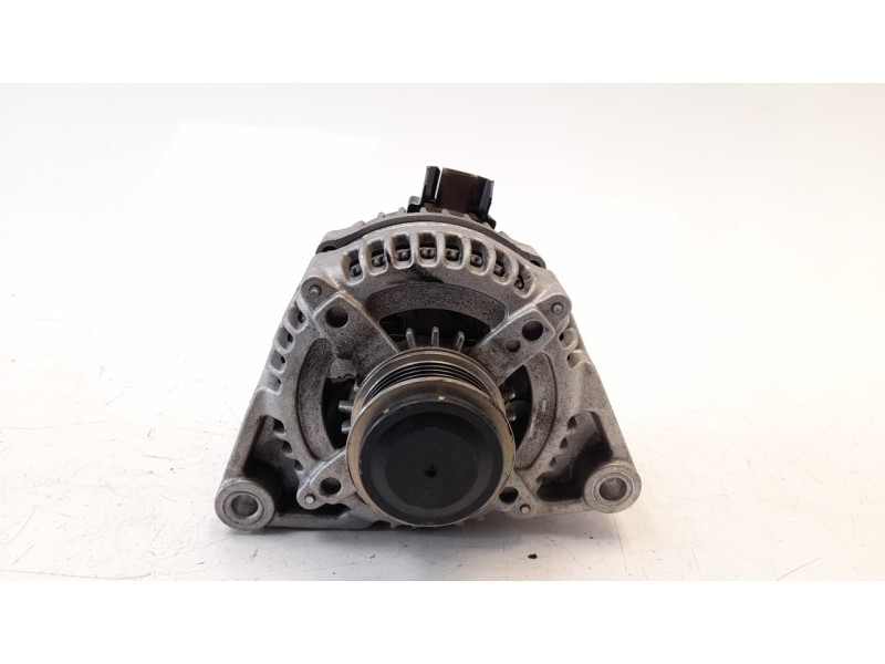 Recambio de alternador para opel corsa e selective ecoflex referencia OEM IAM 13585666B ALF880404 