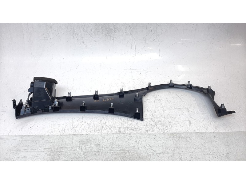 Recambio de aireador derecho para nissan pulsar (c13) acenta referencia OEM IAM 684P23ZL0A  