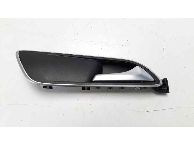 Recambio de maneta interior delantera derecha para mercedes-benz clase cla (w117) cla 180 (117.342) referencia OEM IAM A24672012