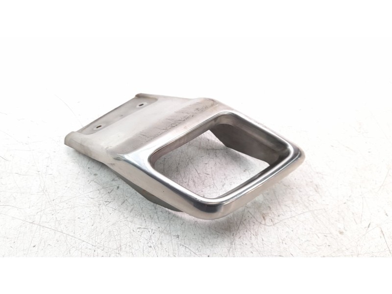 Recambio de moldura para land rover evoque referencia OEM IAM EMBELLECEDOR  