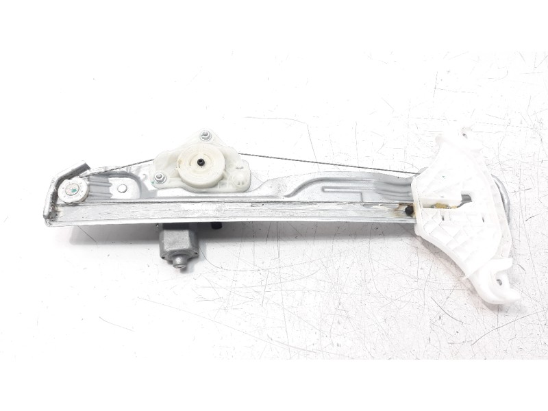 Recambio de elevalunas trasero izquierdo para hyundai kona referencia OEM IAM 83404J9000  