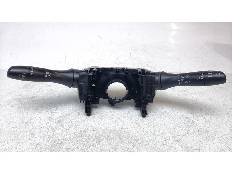 Recambio de mando multifuncion para nissan pulsar (c13) acenta referencia OEM IAM 255604EA0E  