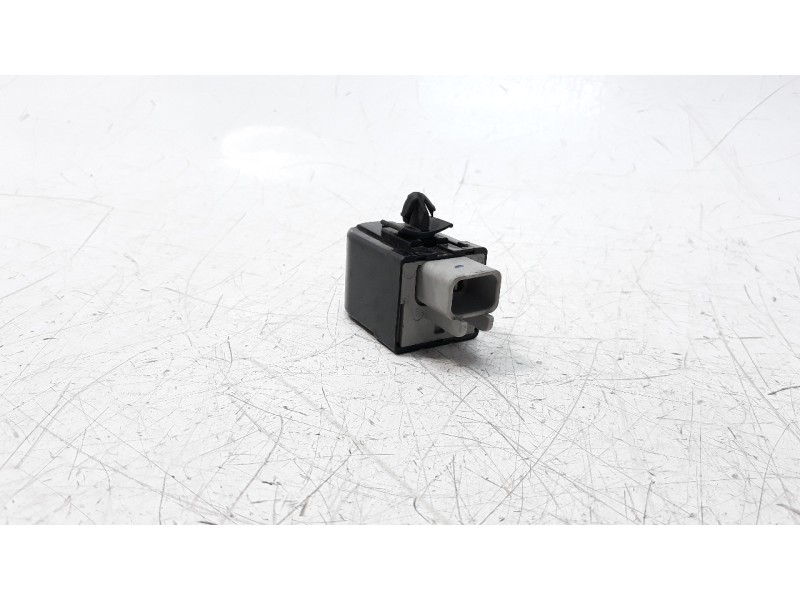 Recambio de modulo electronico para hyundai ioniq referencia OEM IAM 95710C10000G4  