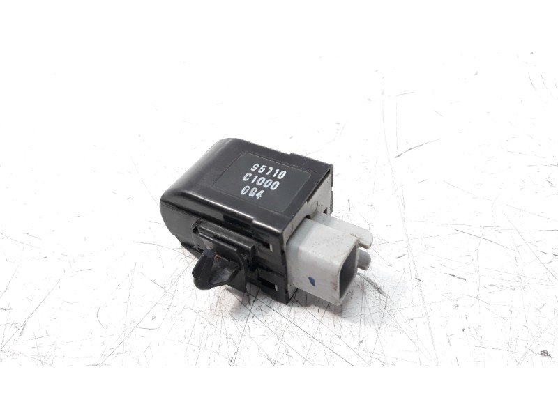 Recambio de modulo electronico para hyundai ioniq referencia OEM IAM 95710C10000G4  