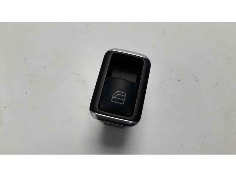 Recambio de mando elevalunas delantero derecho para mercedes-benz clase cla (w117) cla 180 (117.342) referencia OEM IAM A2049058