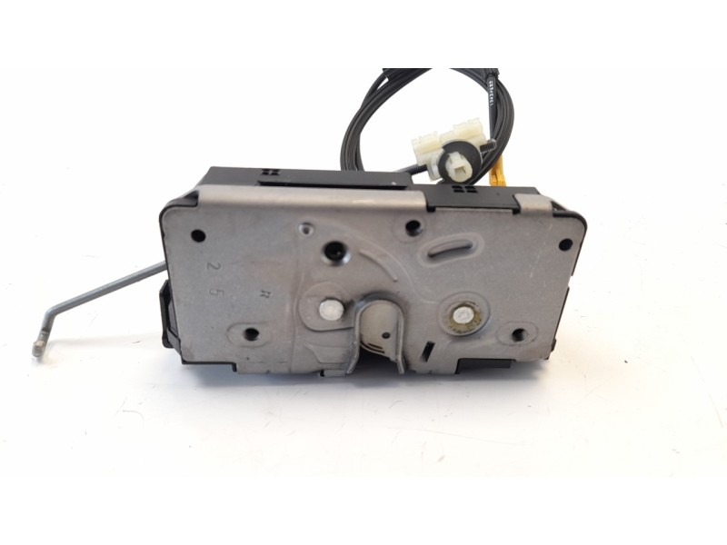 Recambio de cerradura puerta delantera derecha para opel corsa e selective ecoflex referencia OEM IAM 13431840  