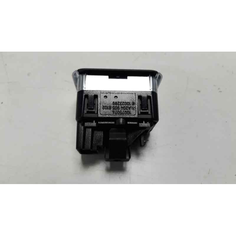 Recambio de mando elevalunas delantero derecho para mercedes-benz clase cla (w117) cla 180 (117.342) referencia OEM IAM A2049058